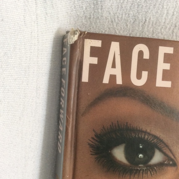 Makeup - Picture 10 of 10